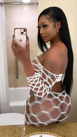 ts-lotti-dydydydydy-shemale-escort-in-chicago-il-332-240-8201-big-4