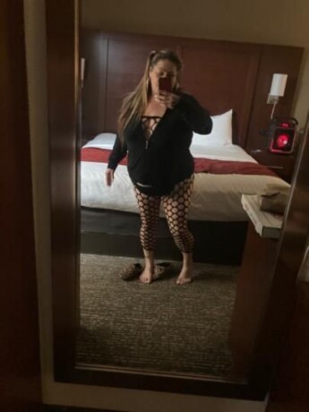 female-escorts-in-california-city-ca-916-234-7533-big-4