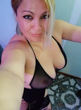 female-escorts-in-valdosta-ga-470-220-4894-big-0