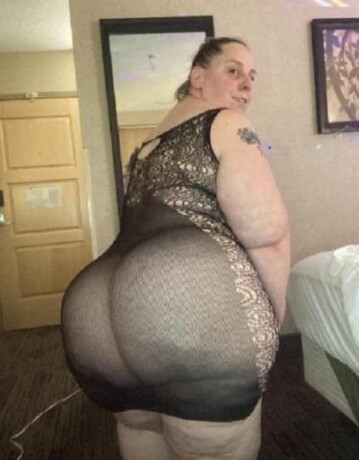 female-escorts-in-kokomo-in-219-209-4084-big-3