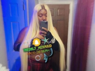mermaid-shemale-escort-in-chattanooga-tn