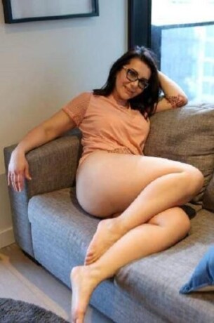 female-escorts-in-frederick-md-240-747-7695-big-1
