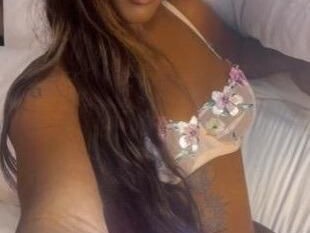 female-escorts-in-saginaw-mi-810-310-3453