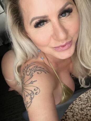 female-escorts-in-springfield-mo-314-742-5652-big-2