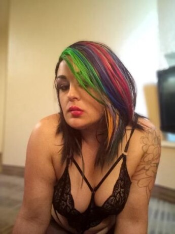 aria-female-escorts-in-lansing-mi-502-688-9917-big-3