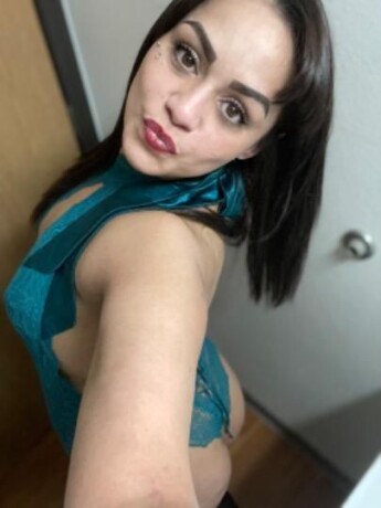 female-escorts-in-fargo-nd-305-985-1775-big-2