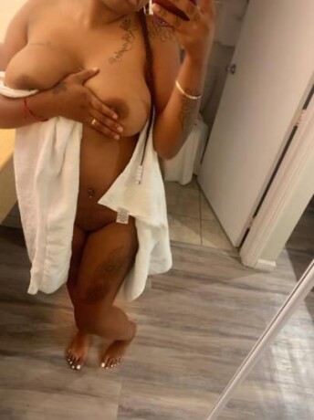peach-female-escorts-in-long-beach-ca-725-772-2874-big-2