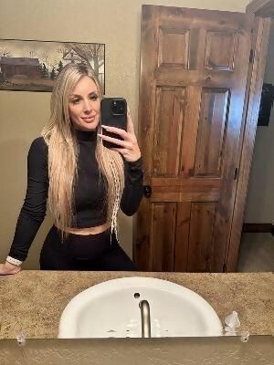 female-escorts-in-hampton-va-804-492-1470-big-3