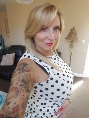 female-escorts-in-panama-city-fl-786-485-5384-big-4