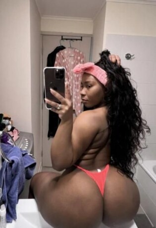 female-escorts-in-frederick-md-443-464-0532-big-2