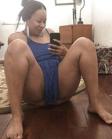 female-escorts-in-evansville-in-317-421-7112-big-1
