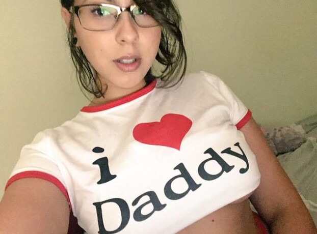 female-escorts-in-cedar-rapids-ia-216-799-0616-big-2