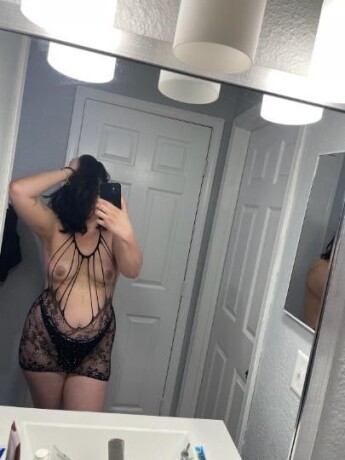 kendra-female-escorts-in-houston-tx-346-542-1816-big-1