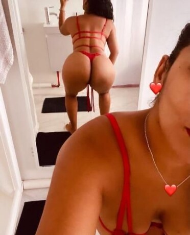 kamila-female-escorts-in-queens-ny-917-982-0941-big-1