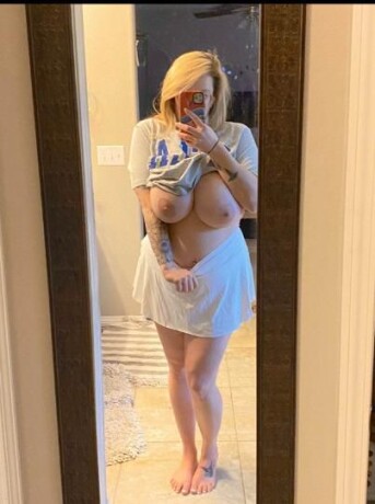 female-escorts-in-fayetteville-nc-501-547-3917-big-4