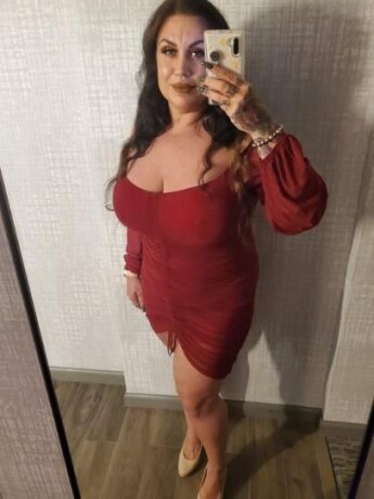 female-escorts-in-san-diego-ca-323-594-8308-big-2