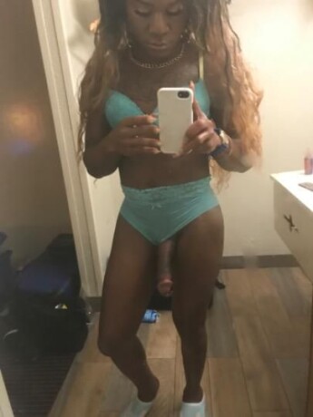bunnie-shemale-escort-in-baton-rouge-la-225-484-9982-big-0