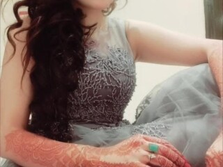 lucie-emmy-female-escorts-in-dubai-united-arab-emirates-974-525373097