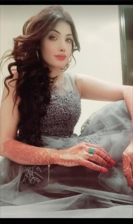 lucie-emmy-female-escorts-in-dubai-united-arab-emirates-974-525373097-big-0