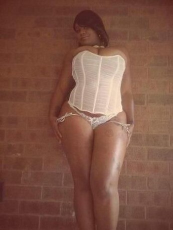 female-escorts-in-virginia-beach-va-704-626-5580-big-3