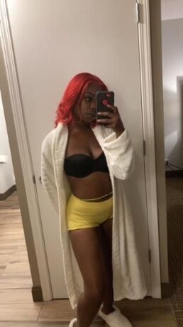 nicole-female-escorts-in-saginaw-mi-989-332-4250-big-1