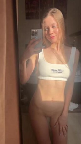 female-escorts-in-rochester-ny-407-216-3030-big-0