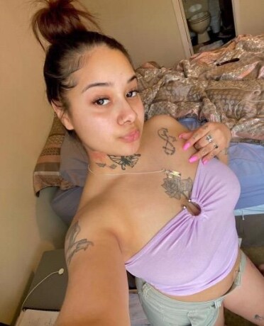 patricia-female-escorts-in-cleveland-oh-216-900-3009-big-3