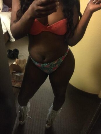 female-escorts-in-fresno-ca-559-231-7457-big-2