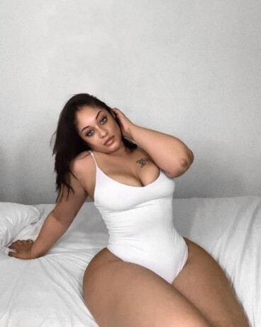 female-escorts-in-brooklyn-ny-347-644-9828-big-1