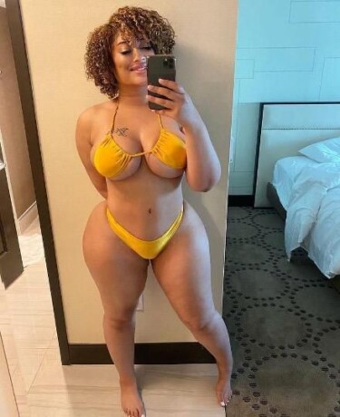 female-escorts-in-brooklyn-ny-347-644-9828-big-3