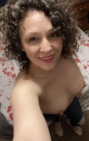 female-escorts-in-richmond-va-804-800-8532-big-0