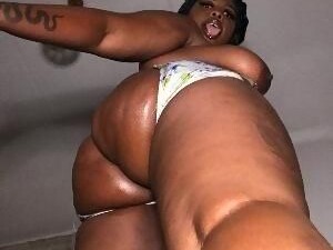 female-escorts-in-queens-ny-718-514-9059