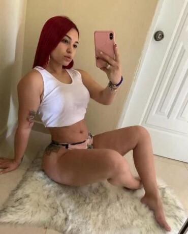 luciana-female-escorts-in-long-island-city-ny-239-350-9505-big-1