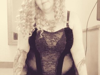 female-escorts-in-austin-tx-214-612-4072
