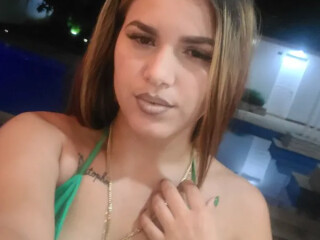 malany-melanytampa-us-female-escorts-in-florida-city-fl-813-562-7322