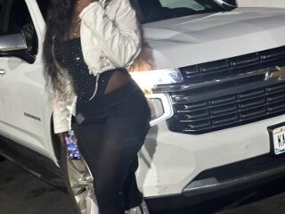 jadee-female-escorts-in-lancaster-ca-747-216-2157