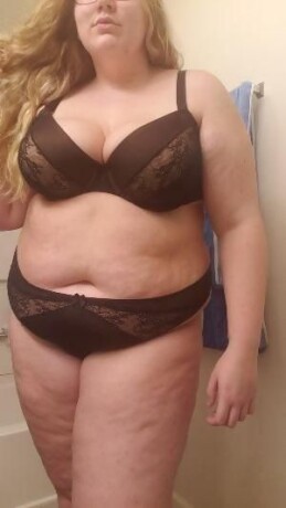 female-escorts-in-cleveland-oh-216-438-2036-big-0