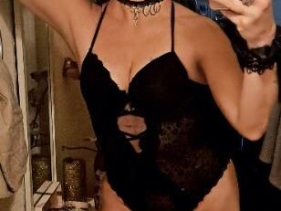 jade-female-escorts-in-orlando-fl
