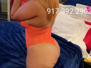 rossy-female-escorts-in-long-island-city-ny-917-392-2903