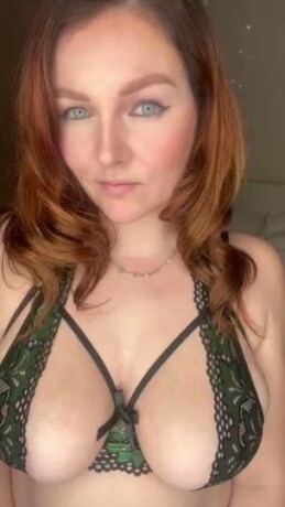 female-escorts-in-hampton-va-703-672-7671-big-1
