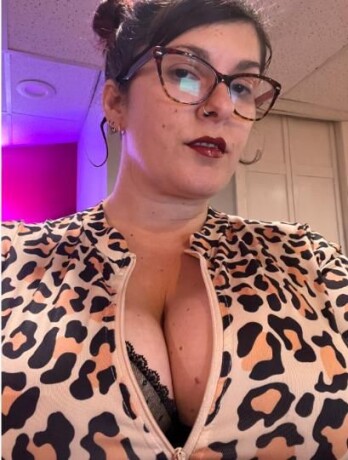 female-escorts-in-fort-smith-ar-479-308-6574-big-4