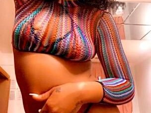 bella-female-escorts-in-long-island-city-ny