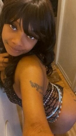 love-female-escorts-in-the-bronx-ny-718-825-9405-big-0