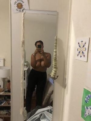 female-escorts-in-staten-island-ny-631-410-3211-big-1