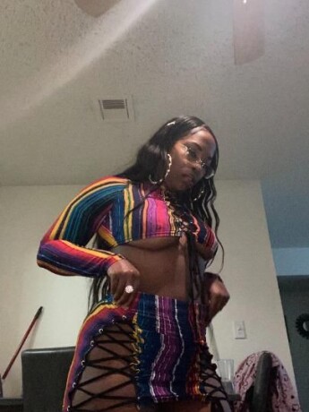 star-female-escorts-in-houston-tx-424-400-8537-big-0