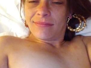 female-escorts-in-saginaw-mi-313-462-1152