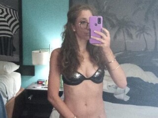 krystal-female-escorts-in-tampa-fl
