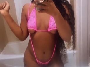 layla-female-escorts-in-los-angeles-ca