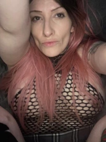 trinity-female-escorts-in-calgary-canada-1-403-681-5292-big-3