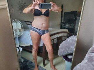 lexi-female-escorts-in-ottawa-canada